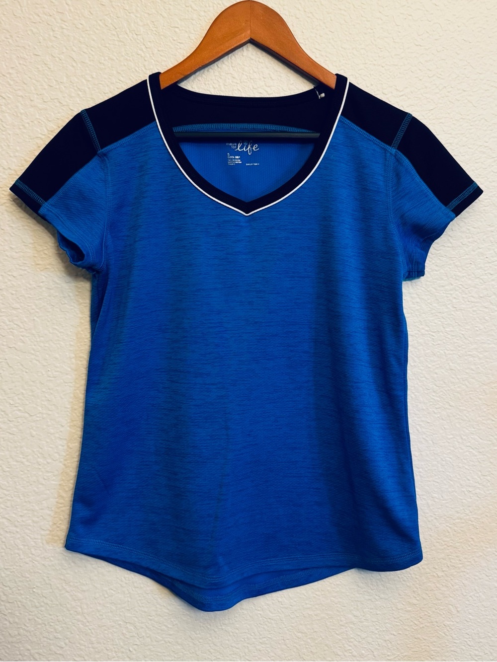 Made for Life Blue Active Athletic Top S